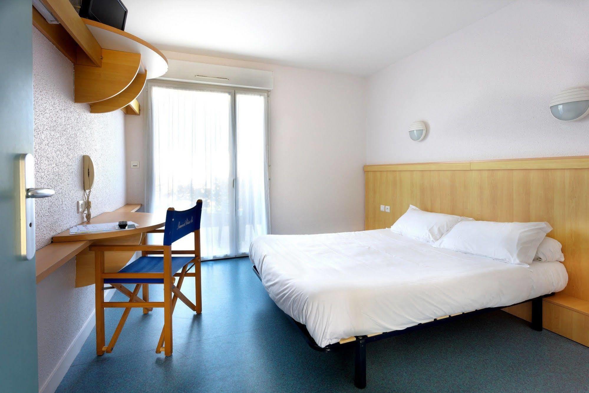 Hotel-Club Et Locations Domaine De Port Aux Rocs Le Croisic Bagian luar foto